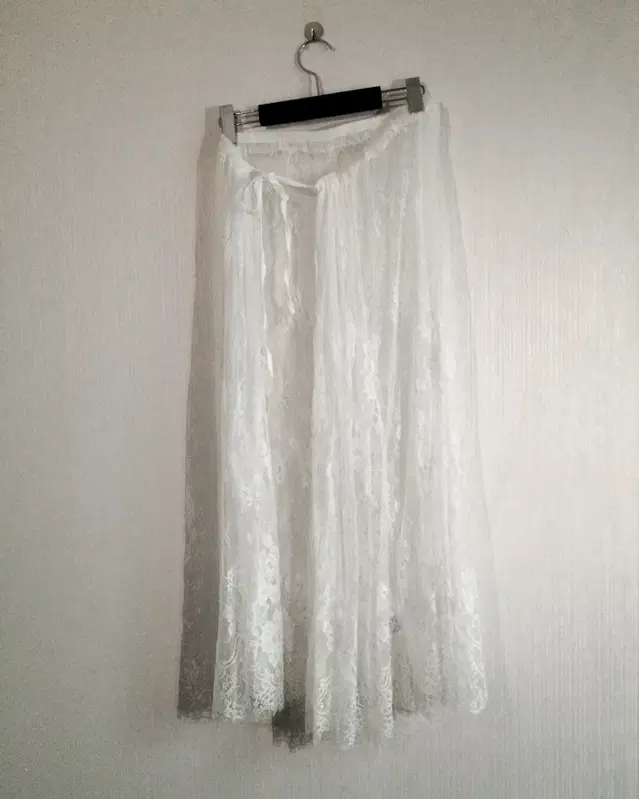 Lace layered wrap long skirt