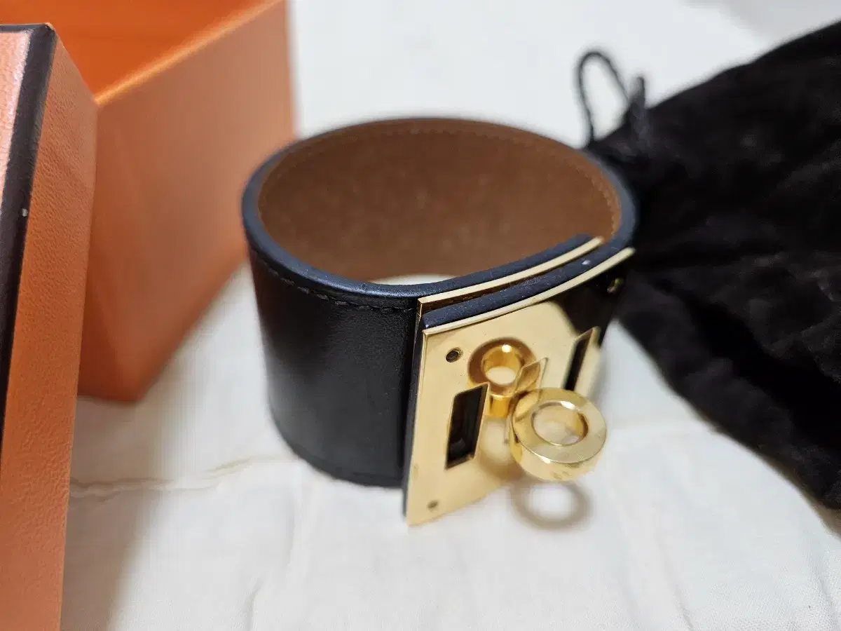 Hermès kelly dog black bracelet keum