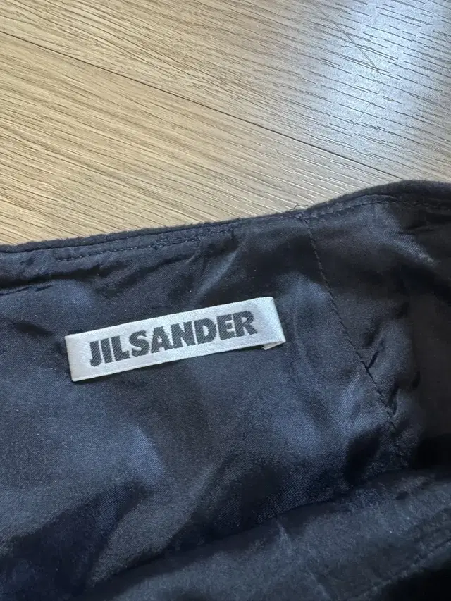 Jilsander 질샌더 울 스커트