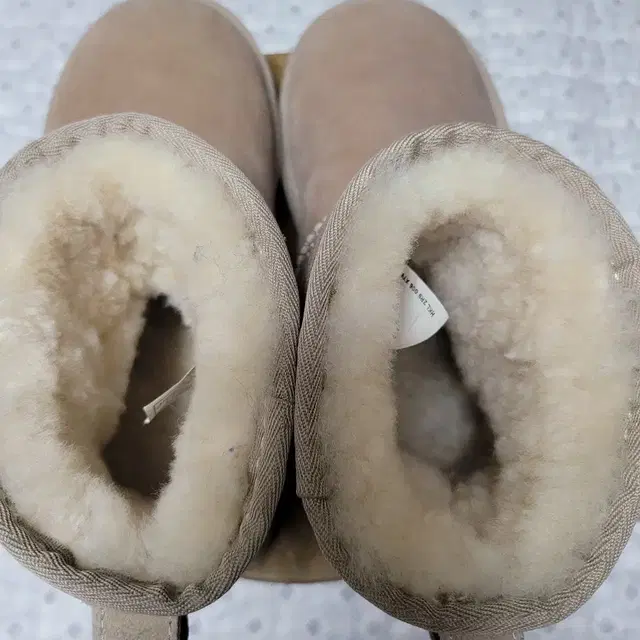 UGG 어그부츠 220-225