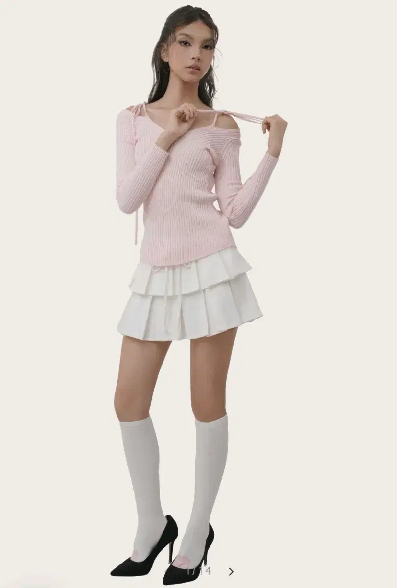 No morePrice dropx)Cliché Ribbon Knit Pink