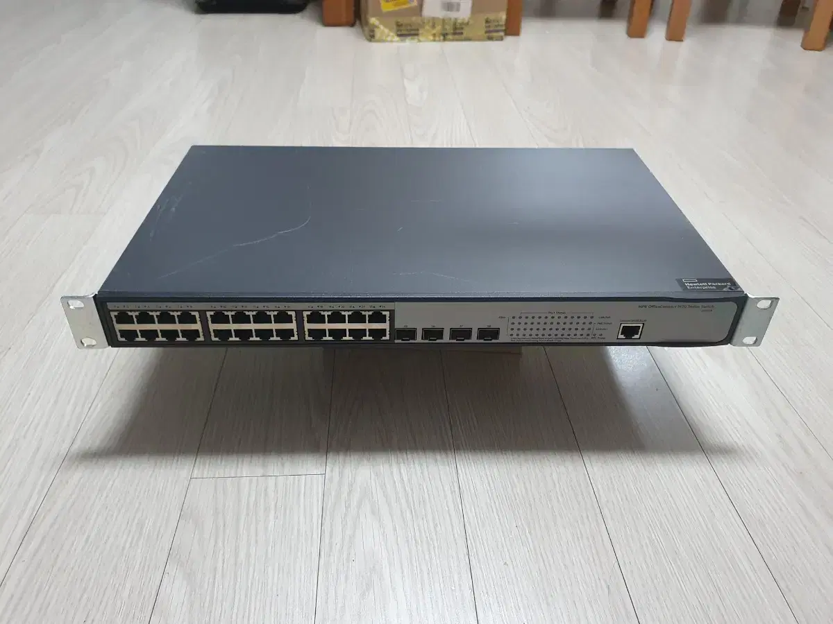 HPE 1920-24G-PoE+ / 24포트 기가비트 허브 JG926A