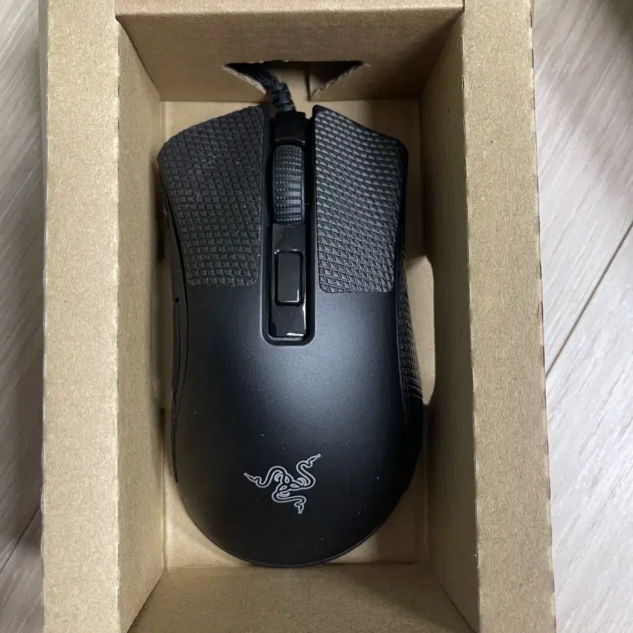 RAZER DeathAdder V2 Mini 팝니다