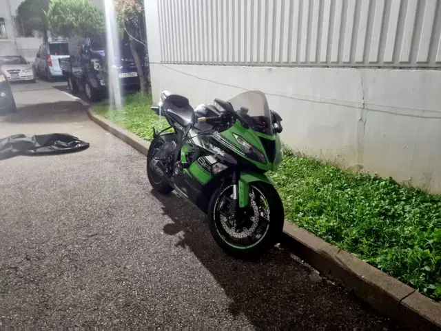 2016년석 zx6r 부품차