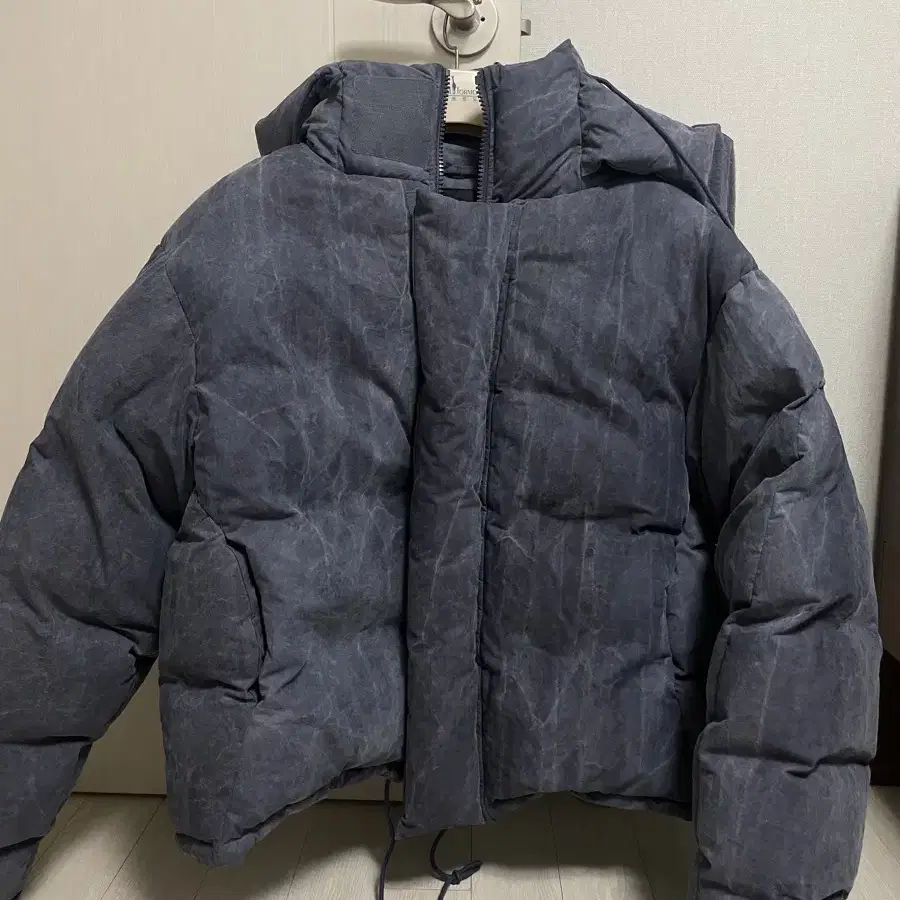 [L] Entire studios SOA PUFFER ATLANTIC