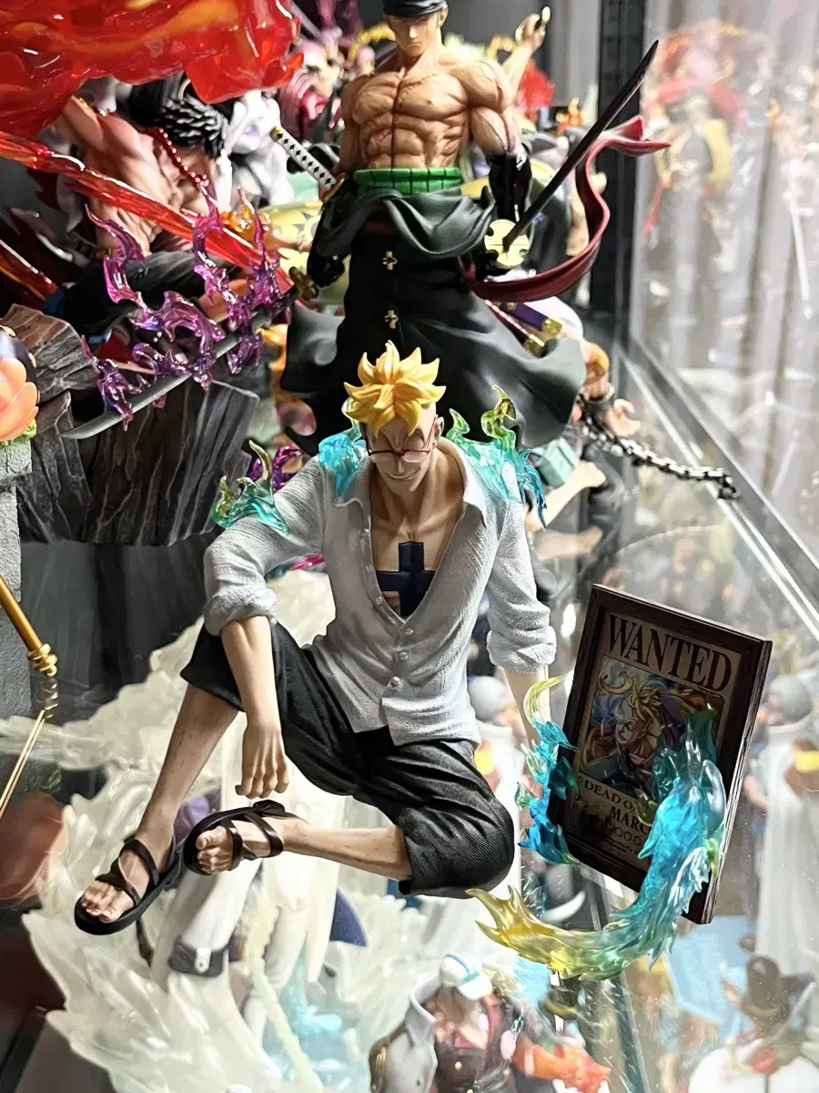 ONEPIECE Resin BT Marco sells