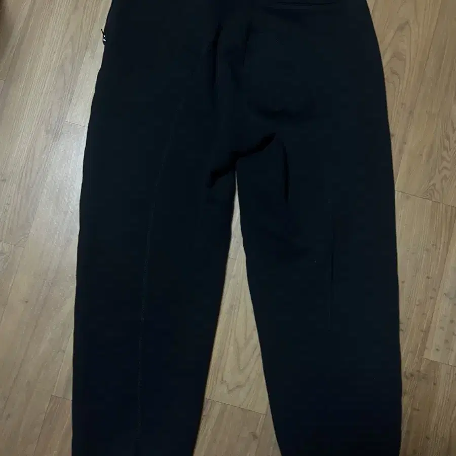 CEASE C-SEAM SWEATPANT 블랙