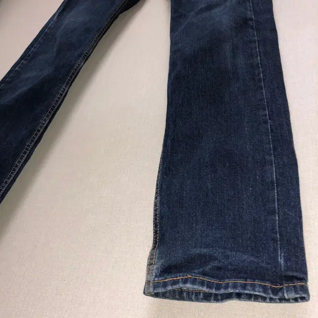 Levi's 505 스트레이트 핏 데님 팬츠 (W30 L32)