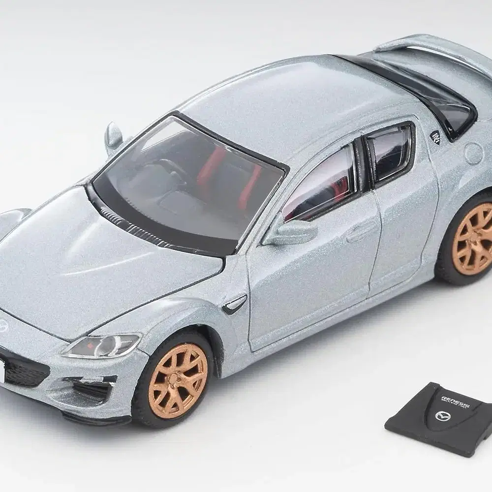 1:64 토미카 리미티드 빈티지 네오 마쓰다 RX-8 스피릿R