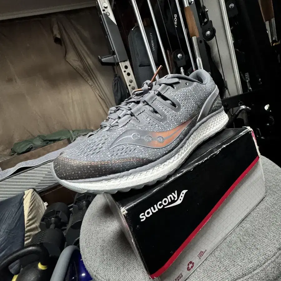 써코니 Saucony 프리덤 ISO 운동화 런닝화