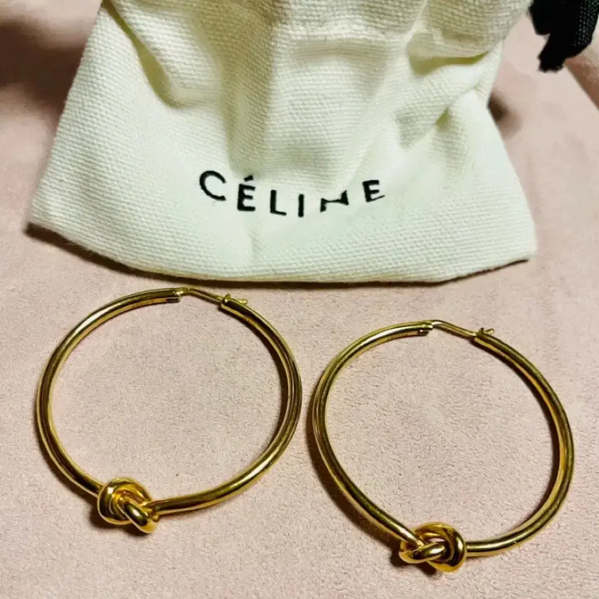 Old celine 올드셀린 knot 후프 귀걸이 미착용