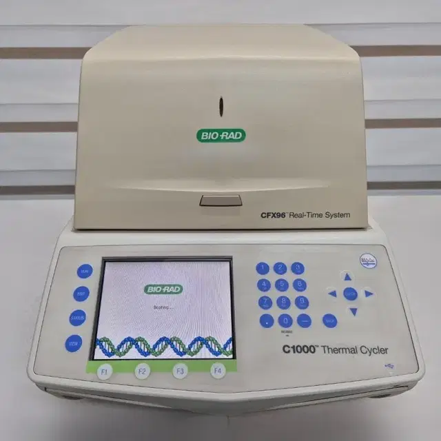 BIO RAD CFX96 C1000 Thermal Cycler 열순환기