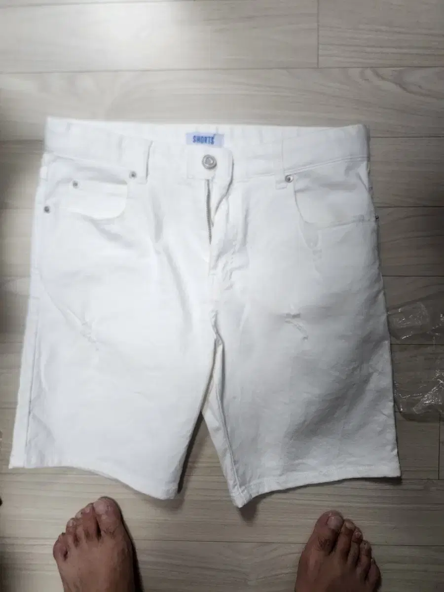 System Homme Genuine scratch white vahn size 32