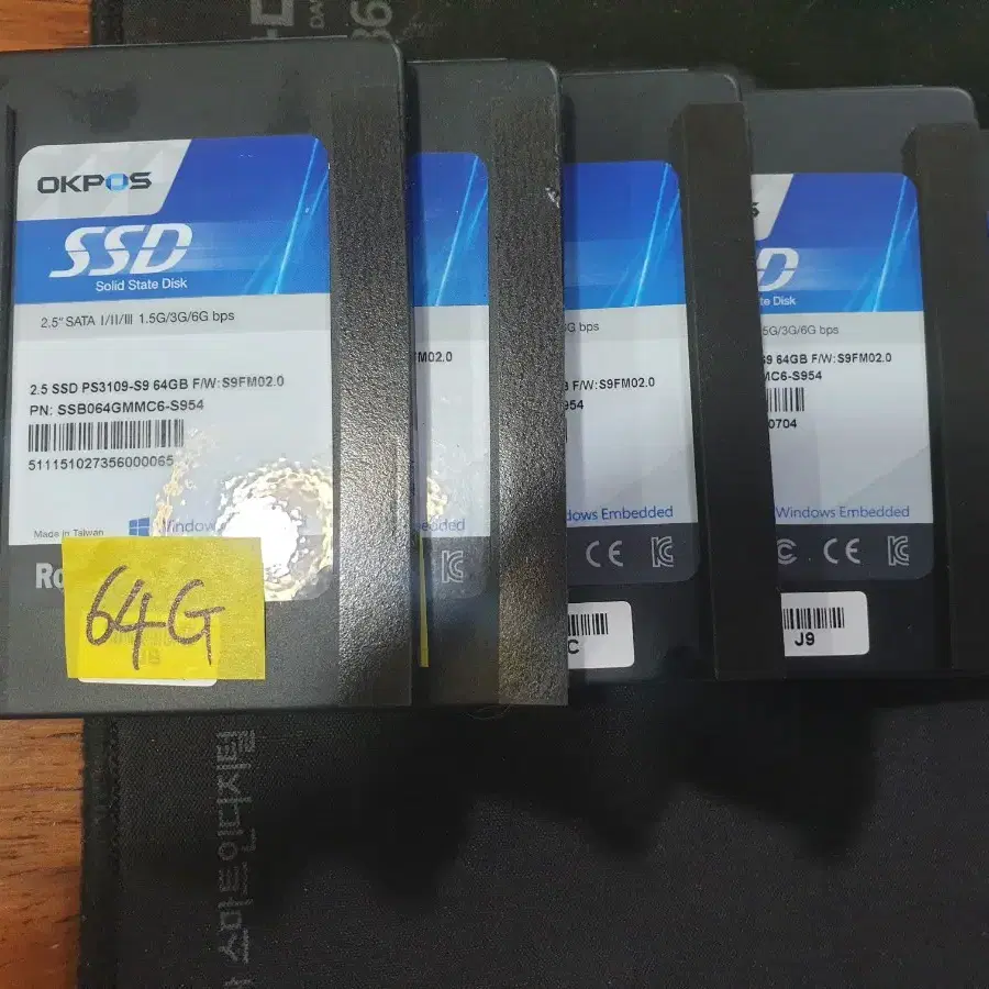 SSD  64G 2.5인치