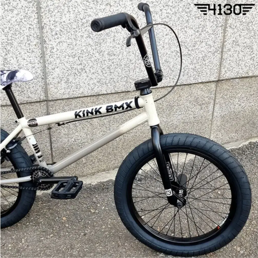 bmx인데 픽시나 bmx로 대차 원해요 판매도 해요