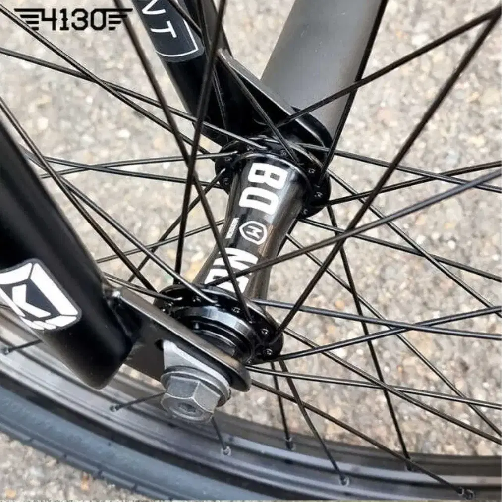 bmx인데 픽시나 bmx로 대차 원해요 판매도 해요