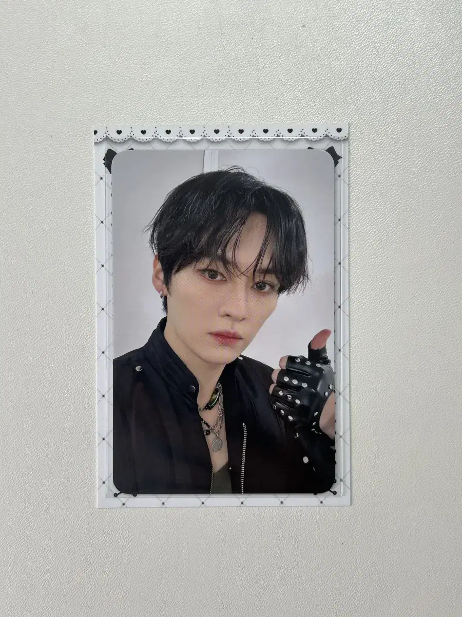 Skz straykids lee know Dominate Concert 31st Stayzone photocard WTS