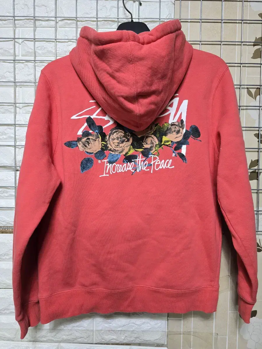 (S) Stussy Southern Commonwealth Rose Hoodie Z4000SAS20