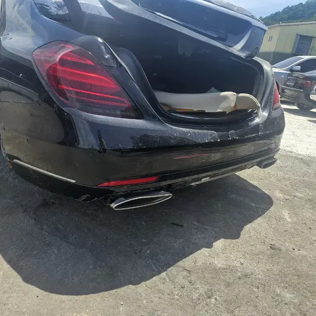 w222 s560 차량부품판매합니다