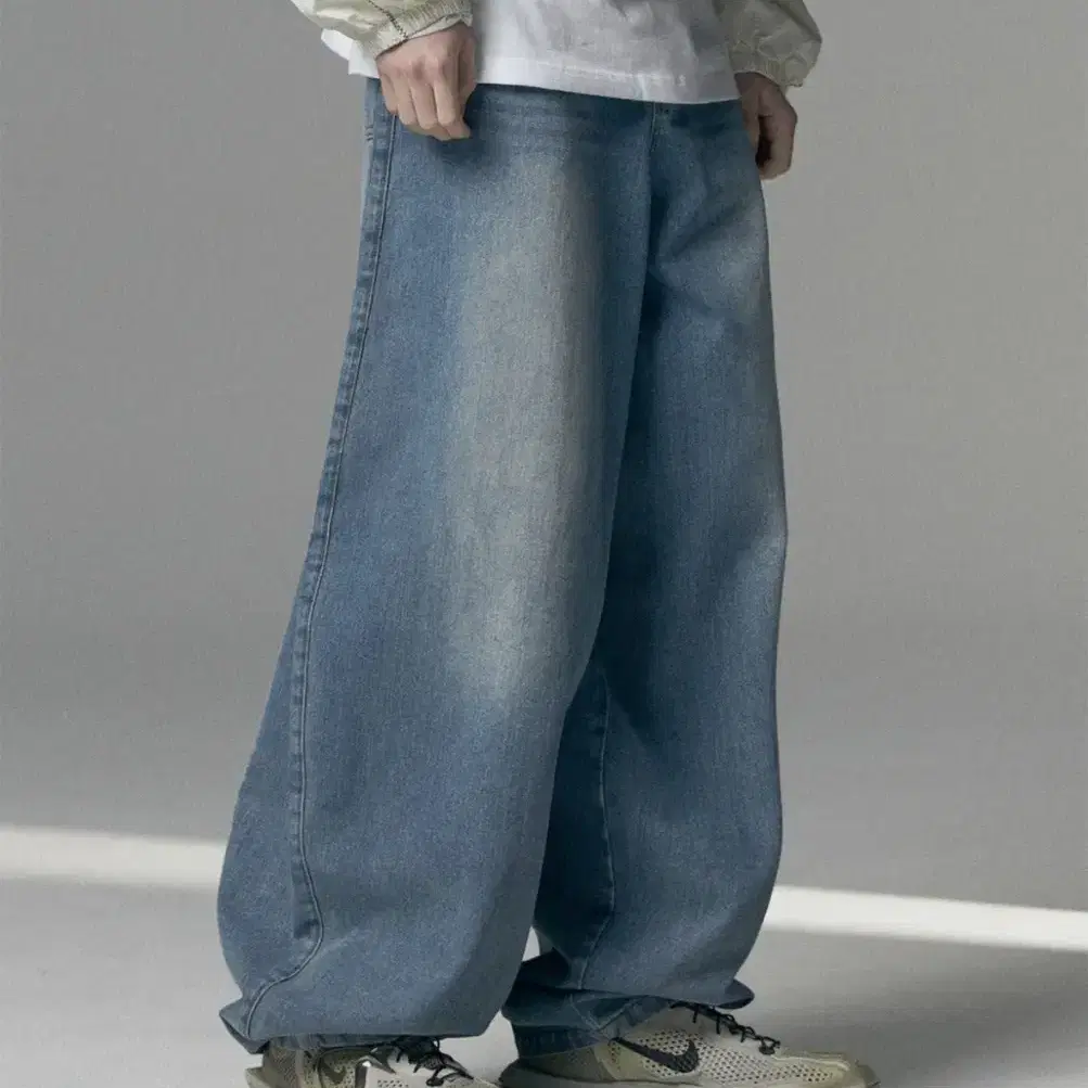 L) 낫포너드 Extra Wide Balloon Pants