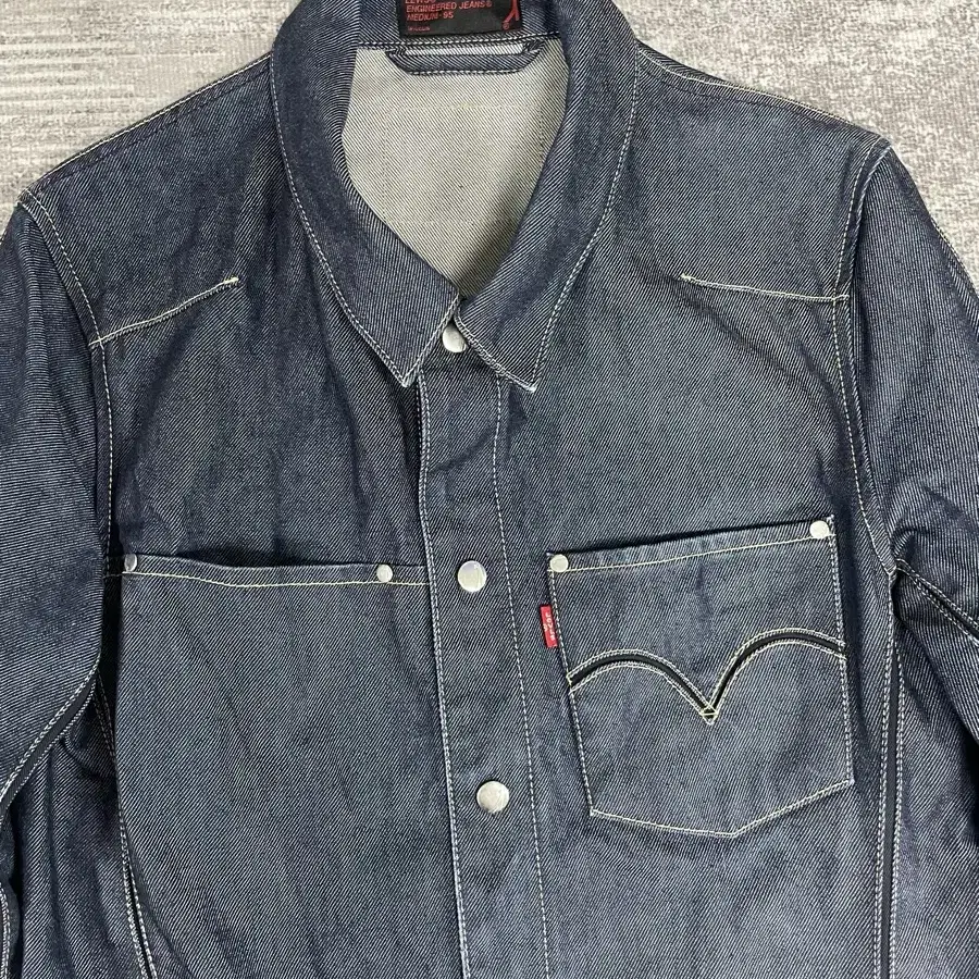 00s vintage Levis 엔지니어드