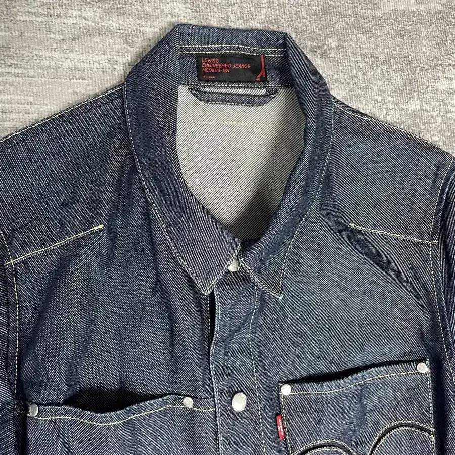 00s vintage Levis 엔지니어드