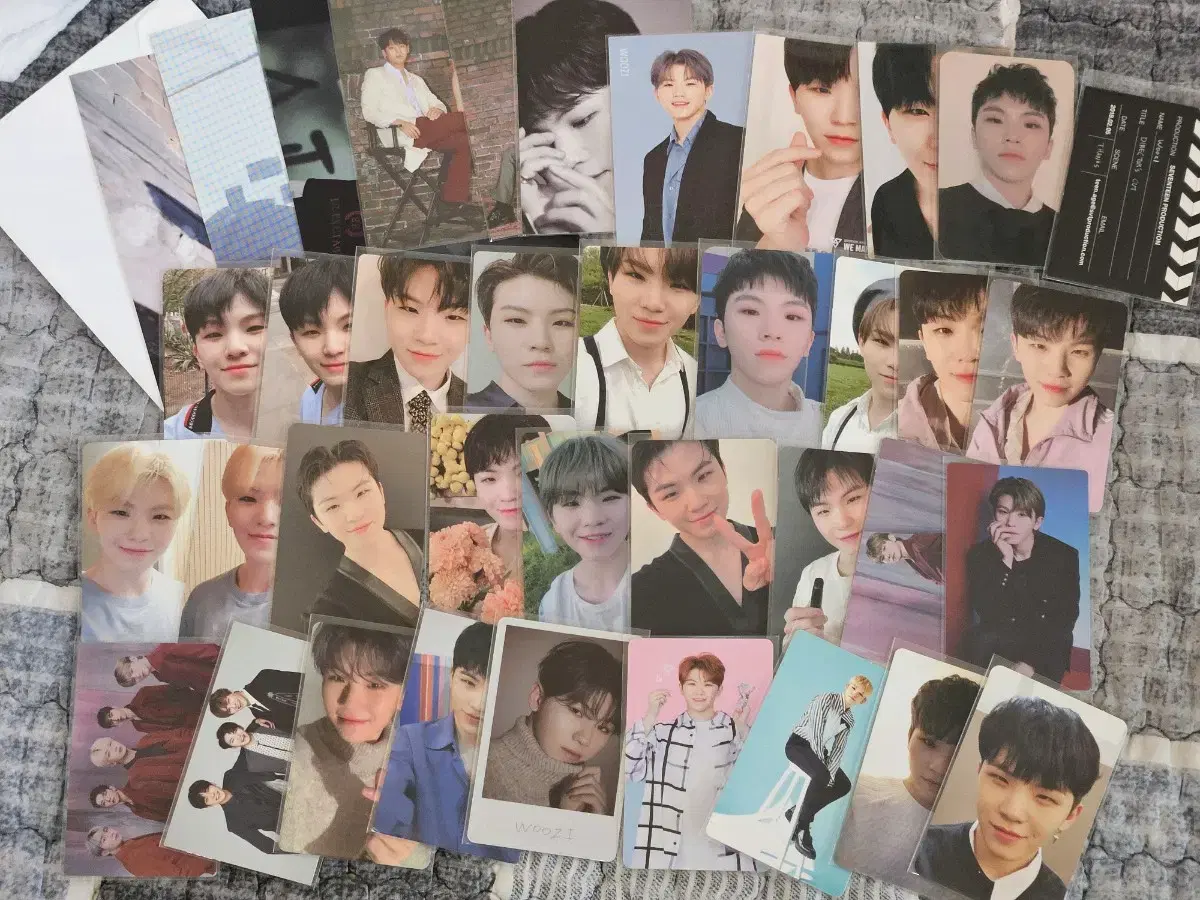 Seventeen woozi photocard photocards postcard bulk sells