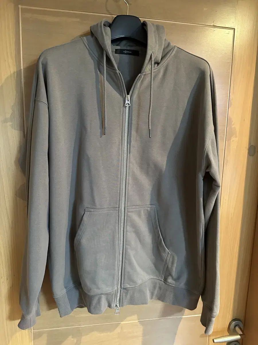 Ilkorso Hooded Zip Up