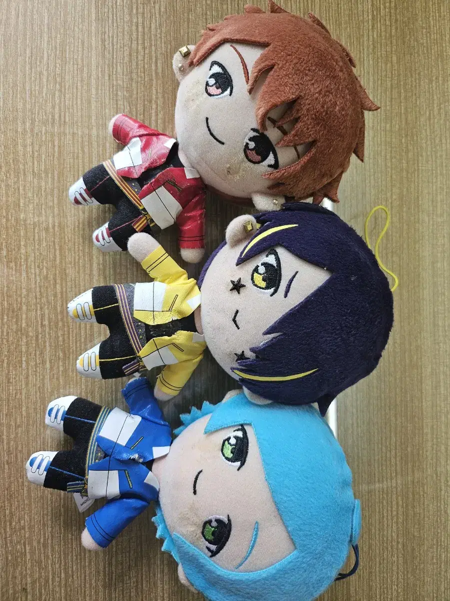 I'm selling Meteor, Kanata, Chiaki, and Shinobu!