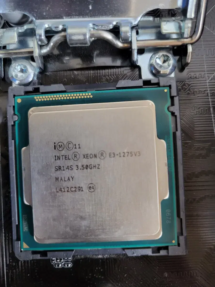 인텔 XEON E3 1275 V3 하스웰 제온(내장 그래픽)