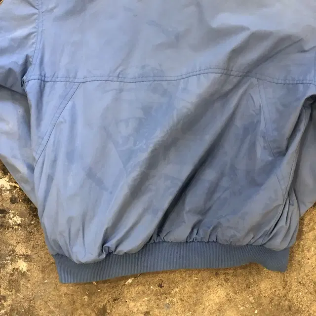 90s Patagonia - L (100 -105)