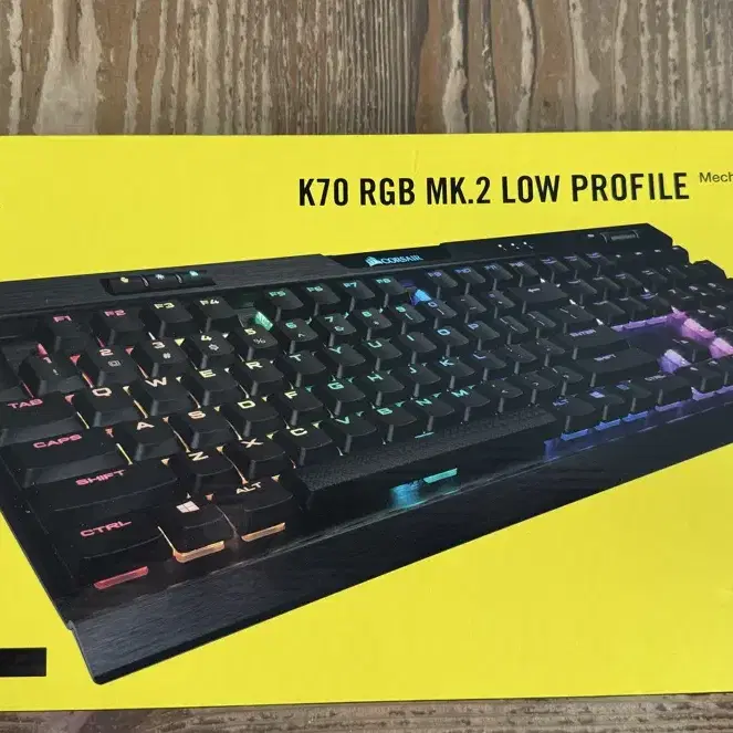 커세어 K70 MK.2 LOW PROFILE 로우프로파일 적축