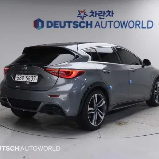 @18년식  Q30 2.0T  전국최저가격