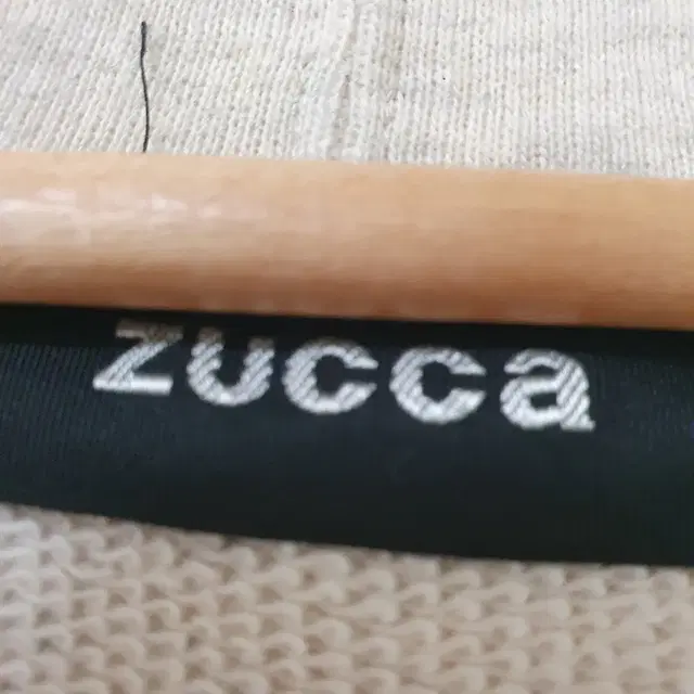 ZUCCA 후드 집업