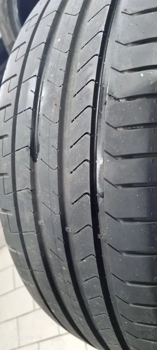 피렐리 피제로 런플렛 썸머타이어 245/45 R19