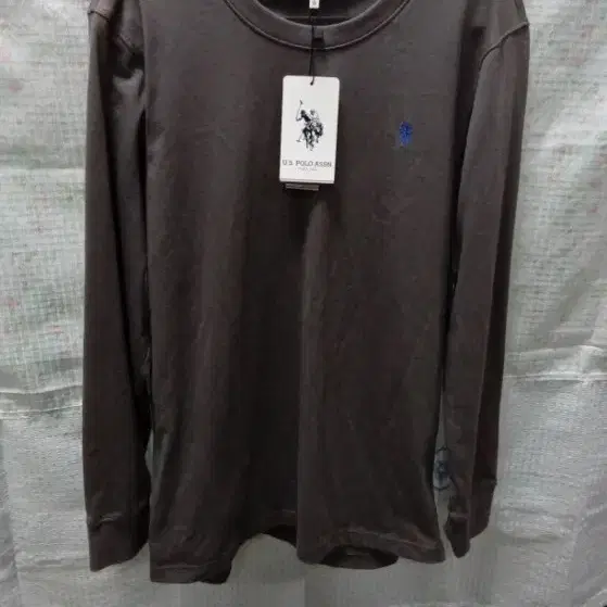 U.S  .  POLO ASSN  .  사이즈 100  .  새 상품