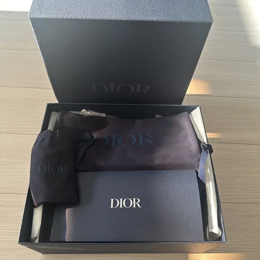 디올 스니커즈 260 dior