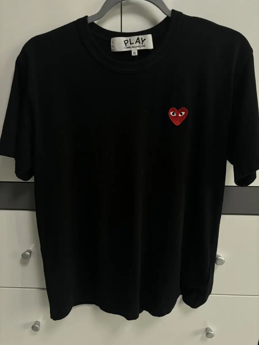 Comme des Garçons Song Redheart Short Sleeve XL