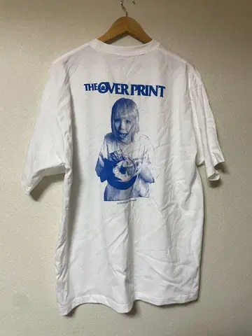 over print 아키짱 티셔츠