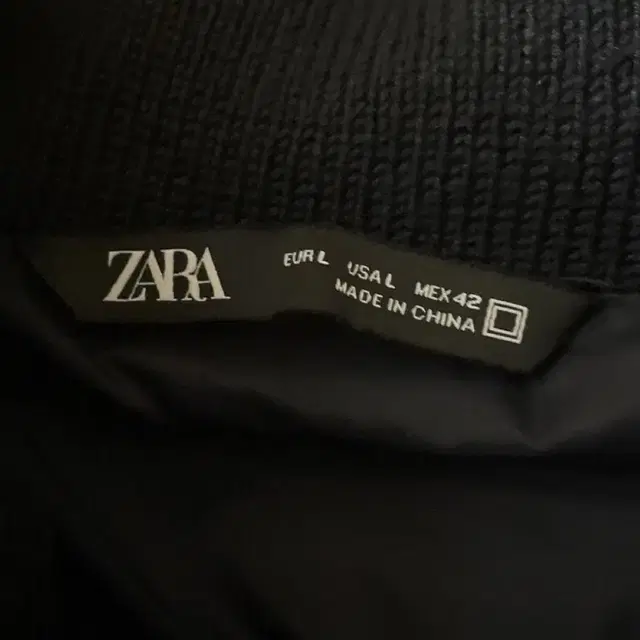 ZARA 숏패딩