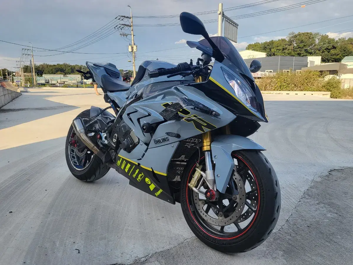 15년식 BMW S1000rr 풀배기차량 판매합니다.