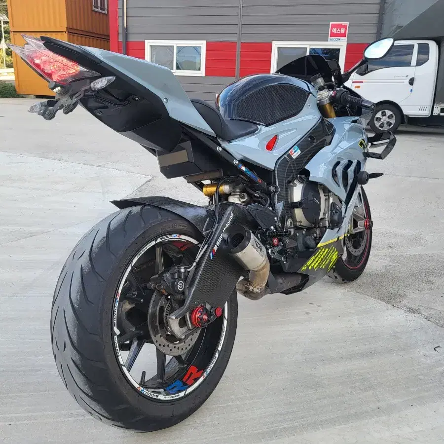 15년식 BMW S1000rr 풀배기차량 판매합니다.