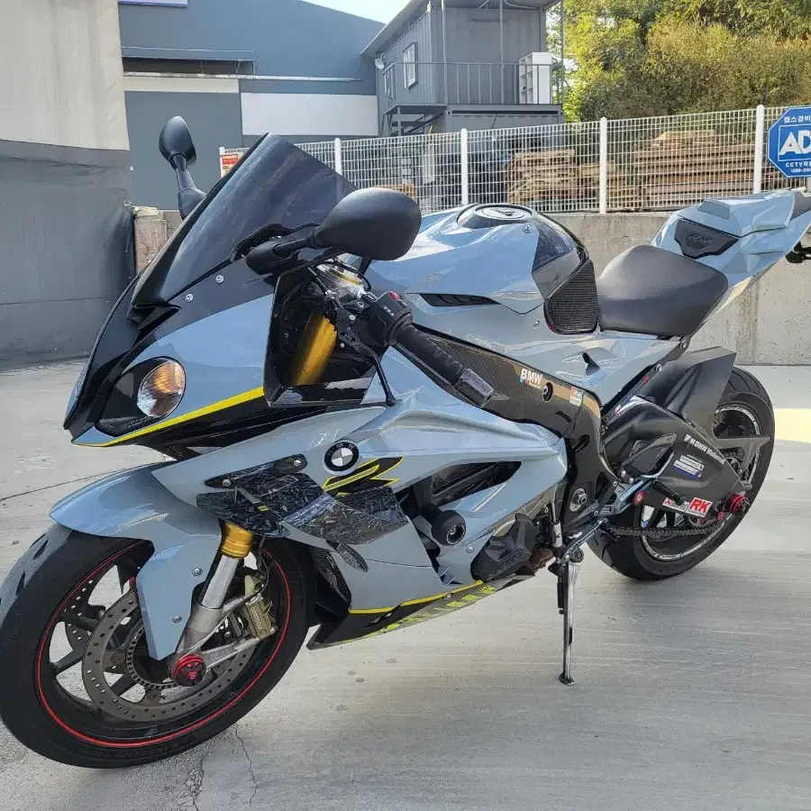 15년식 BMW S1000rr 풀배기차량 판매합니다.