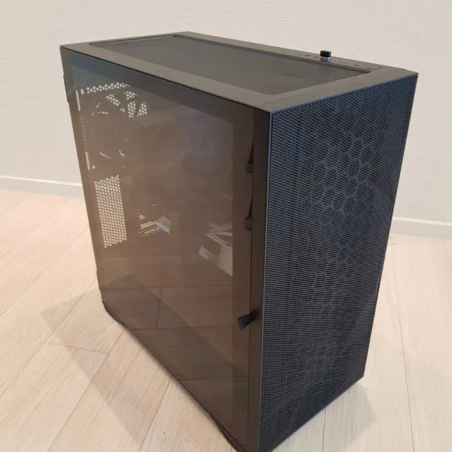 고성능 게임 PC 12500, RX5700, B660m, 980 pro