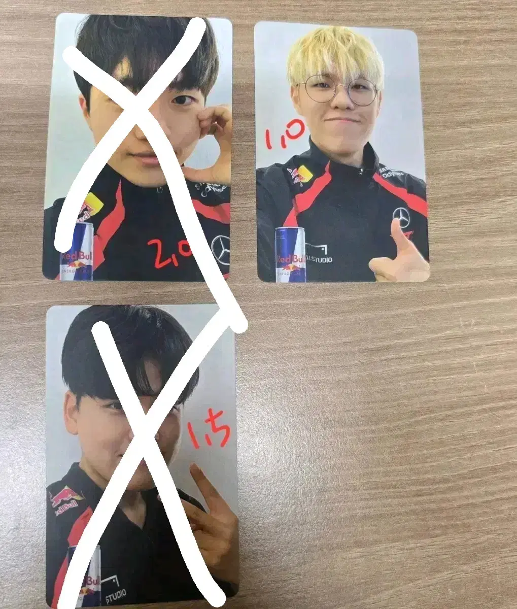 T1 T1 Red Bull sells T1 Photo Card.T1 photocard T1 Photo Card