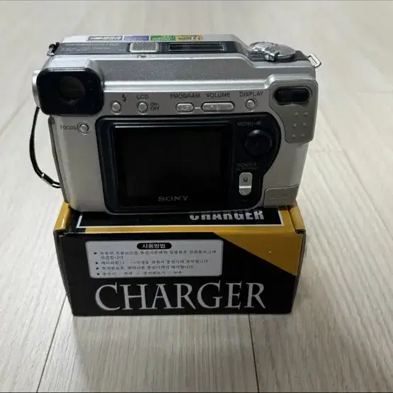 소니 dsc-s70 빈티지카메라 디카 디지털카메라