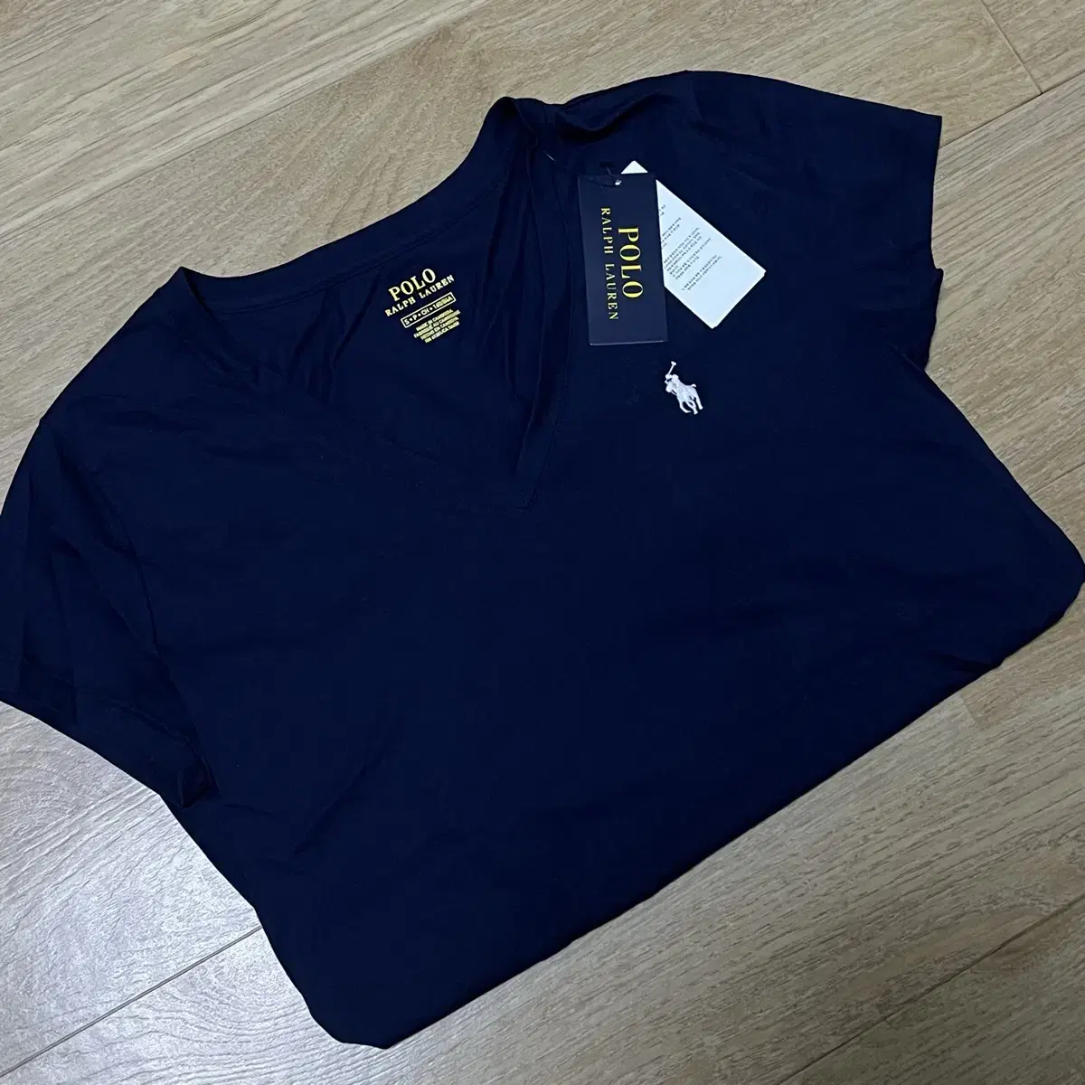 Polo V-neck navy blue short sleeve new