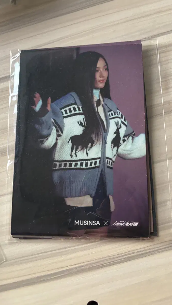 New Jeans Mushinsa Mujinjang limited edition postcard