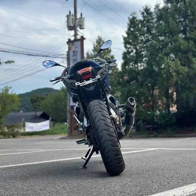 bmw g310r 18년식 2만km 아크라구변완 컨디션 최상 판매합니다.