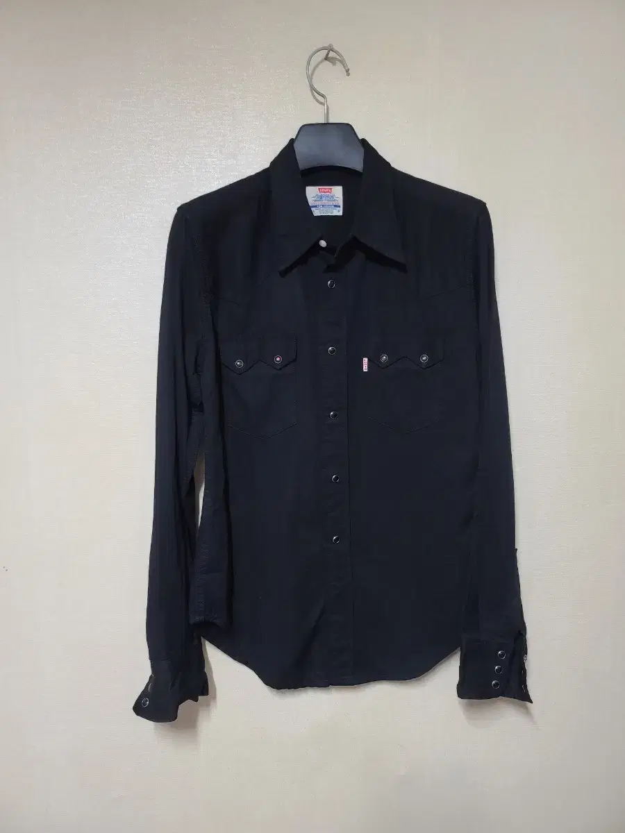 Levi's Rayon and Cotton Western Shirt